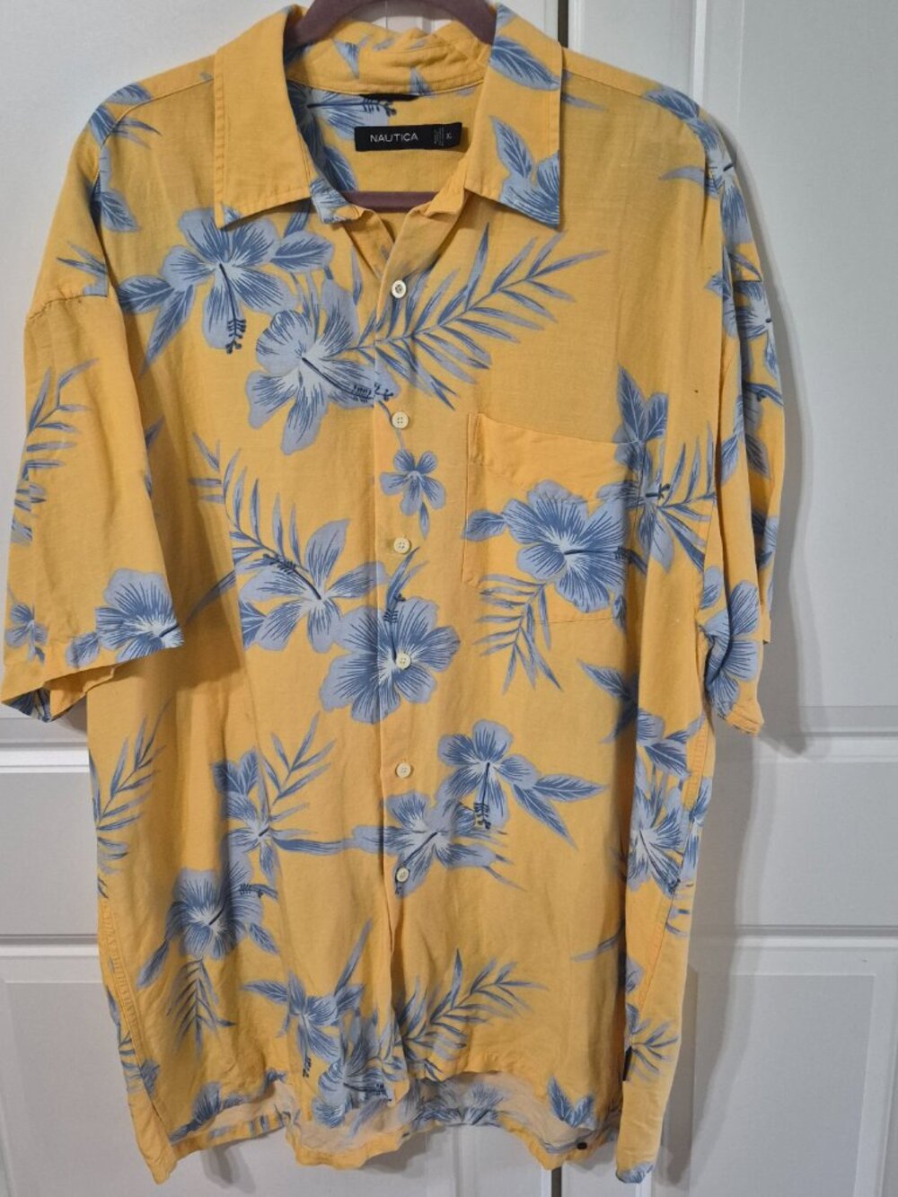 1990's Nautica Men's Yellow Hawaiian Shirt XL Blue Hibiscus Palms Short Sleeve